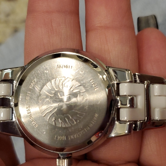 Anne Klein Watch - Picture 4 of 5